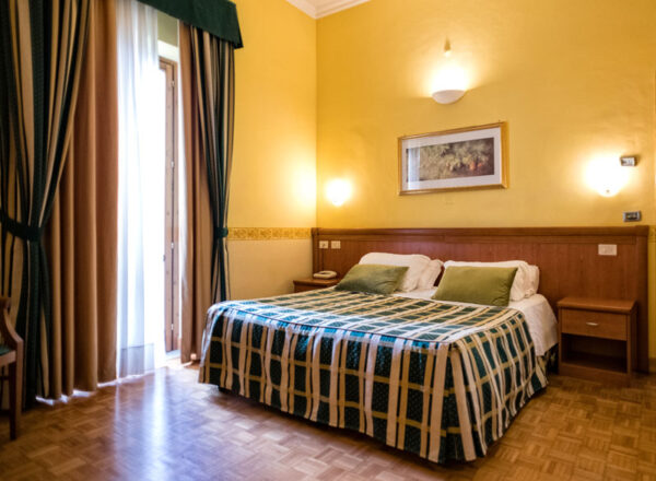 Orvieto...sotto                ( Orvieto) - immagine 21