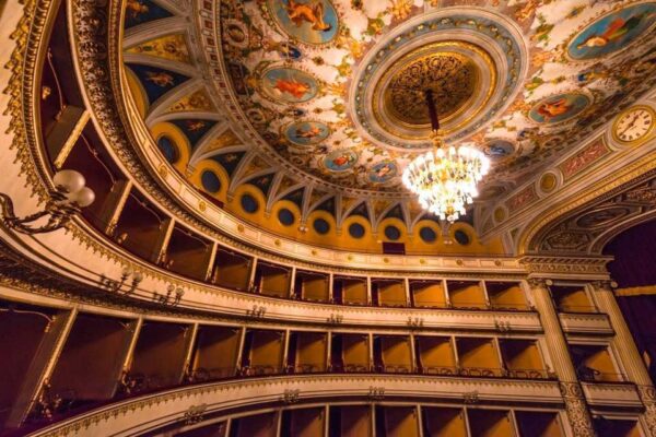 Orvieto...sotto                ( Orvieto) - immagine 6