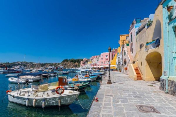 Il Mare a Colori          (Procida) - immagine 9