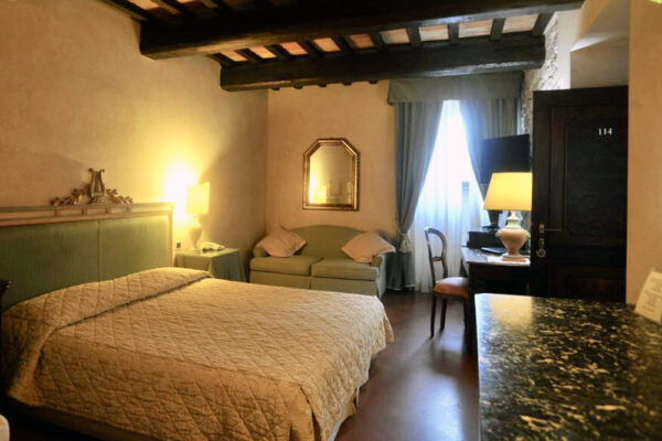 Controvento                                                                                        (Gubbio) - immagine 20