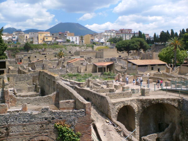 La Storia Ritrovata                                   (Pompei  )  * - immagine 3
