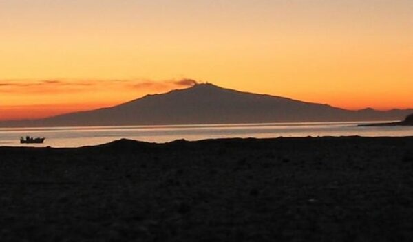 Navigare Siciliano                                                               (Riviera dei Ciclopi  Catania-Acitrezza) - immagine 34