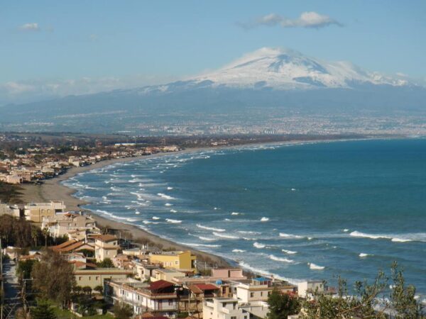 Navigare Siciliano                                                               (Riviera dei Ciclopi  Catania-Acitrezza) - immagine 4