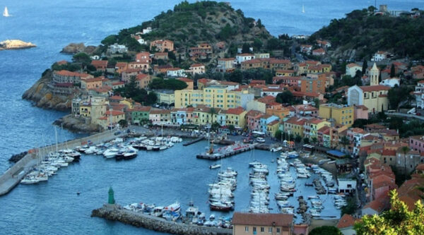 Con i Butteri in riva al mare            (Maremma– Orbetello – Isola del Giglio) - immagine 18