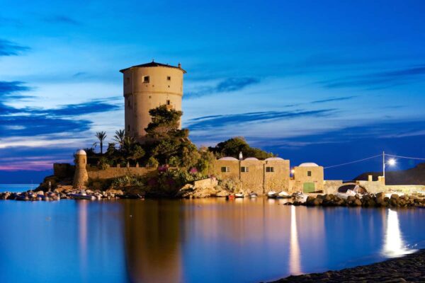 Con i Butteri in riva al mare            (Maremma– Orbetello – Isola del Giglio) - immagine 21